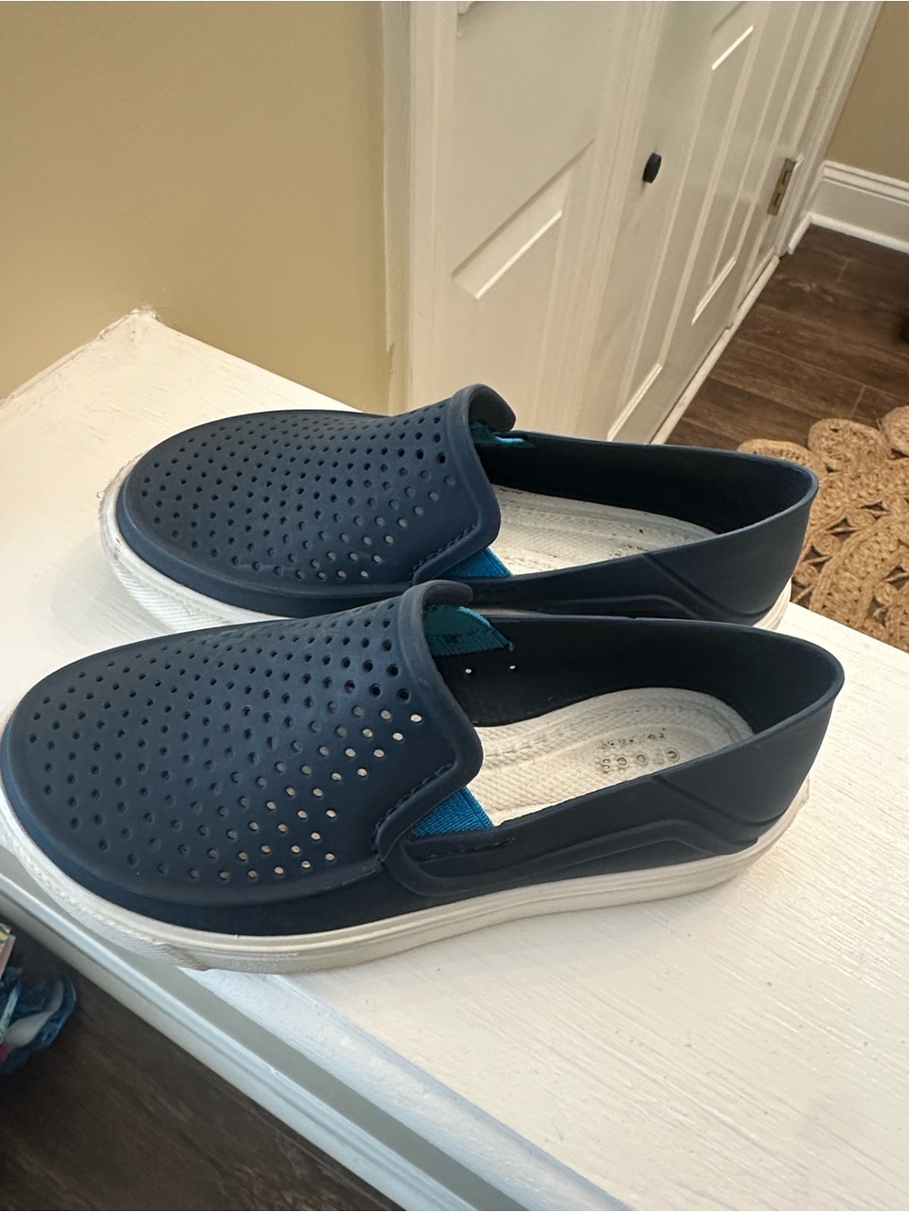 Crocs Navy Slip-On Clogs Kids C10 | Lightweight Water Shoes Comfort Casual